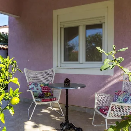 Pink House Tanja Hébergement de vacances *