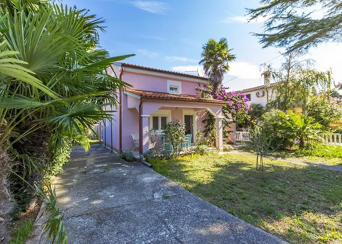 Casa de Férias Pink House Tanja Medulin